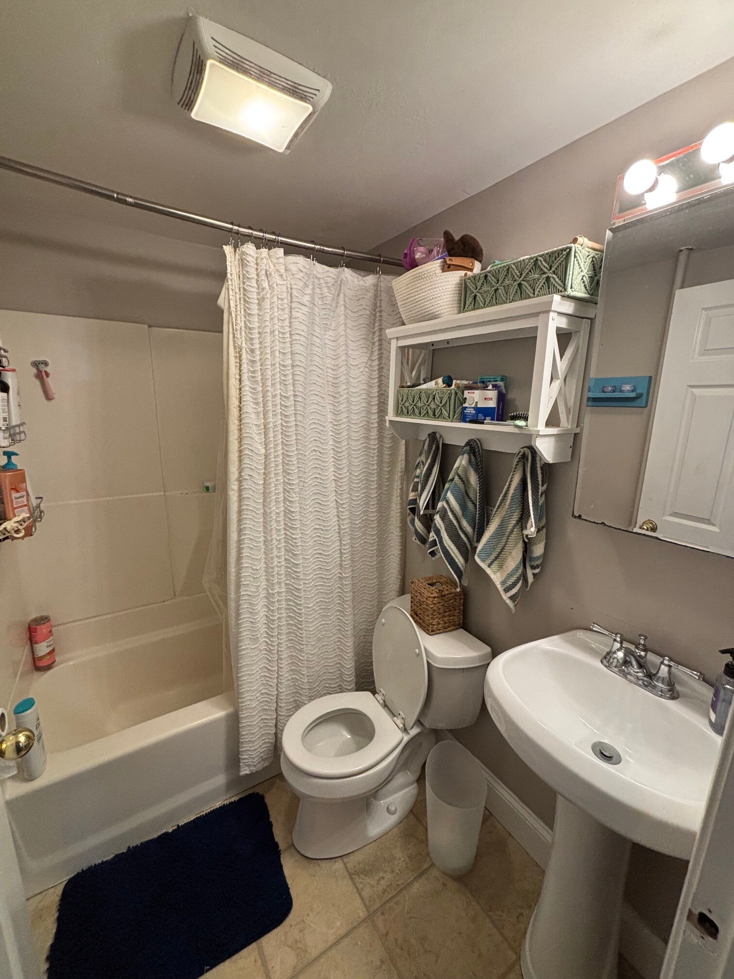 Building Photo - 2 Myrtle St