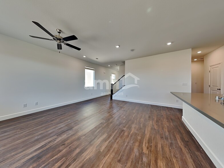 Building Photo - 8895 Tiger Tooth Ave