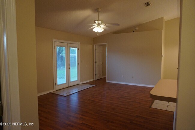 Building Photo - 7809 Allspice Cir E