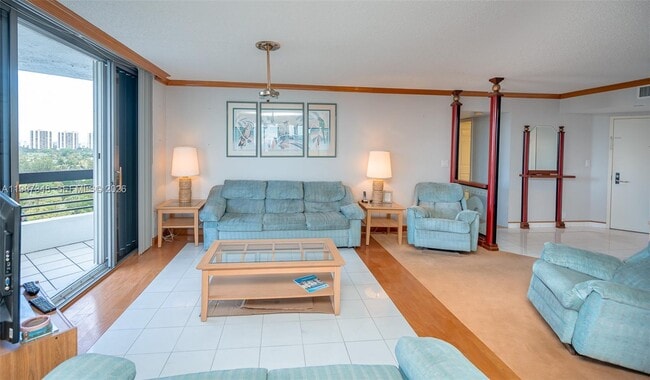 Building Photo - 3530 Mystic Pointe Dr