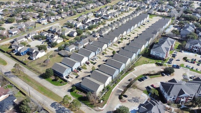 Building Photo - 15410 Addicks Stone Dr