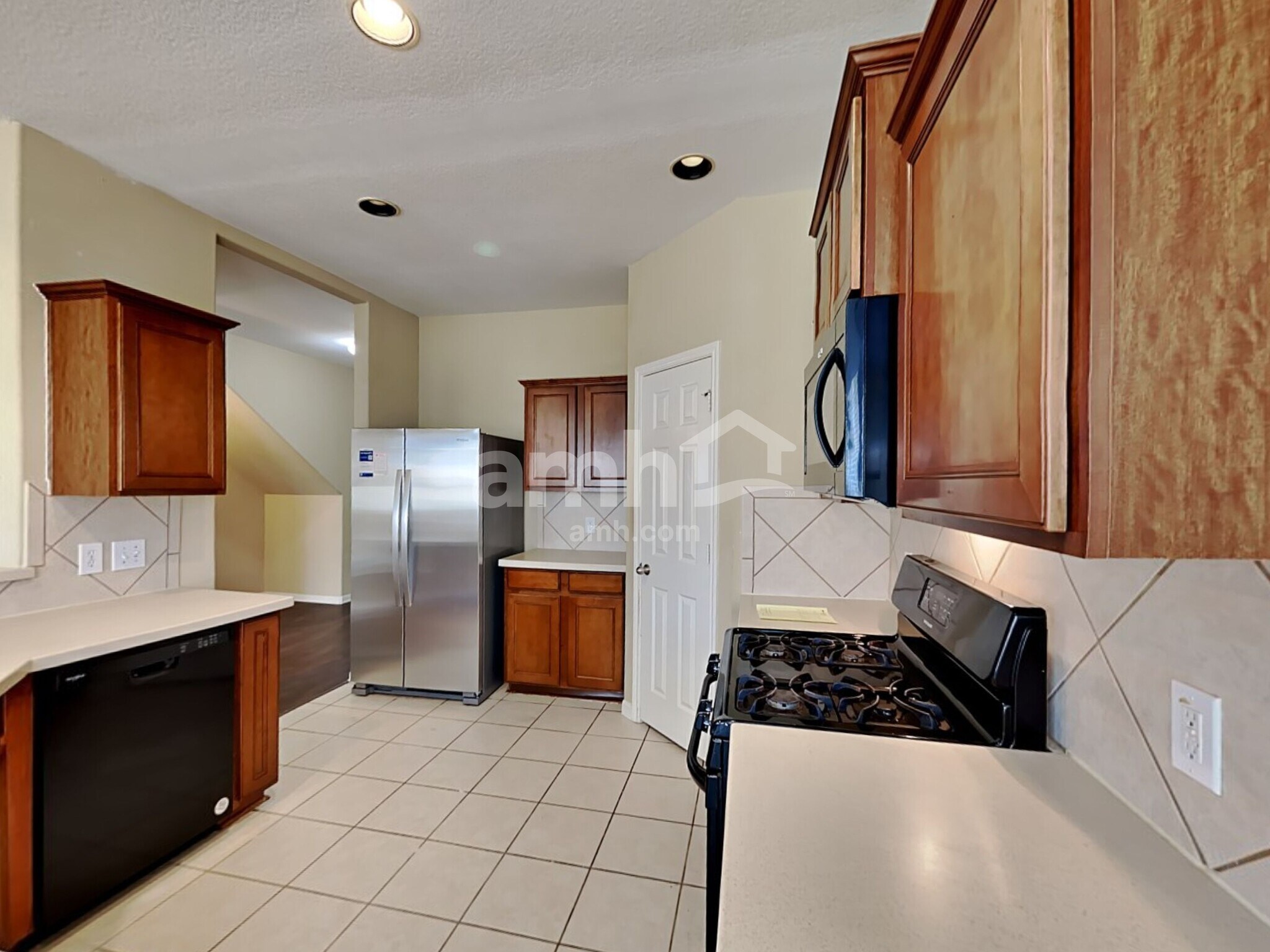 Building Photo - 15742 Flagstone Walk Way
