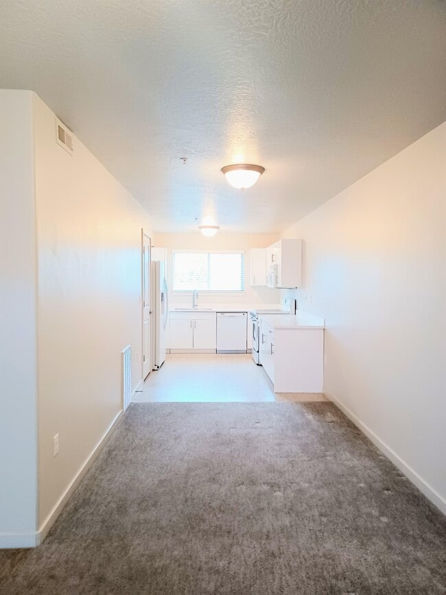 Primary Photo - 1055 W 1033 N St