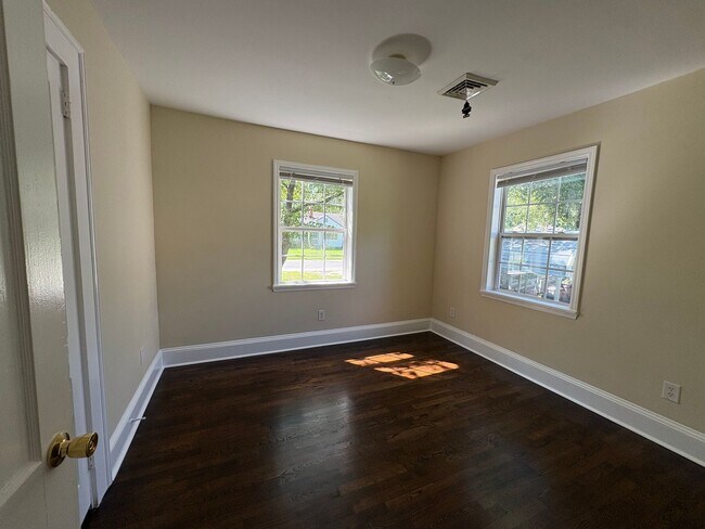 Building Photo - 508 National Ct Dr