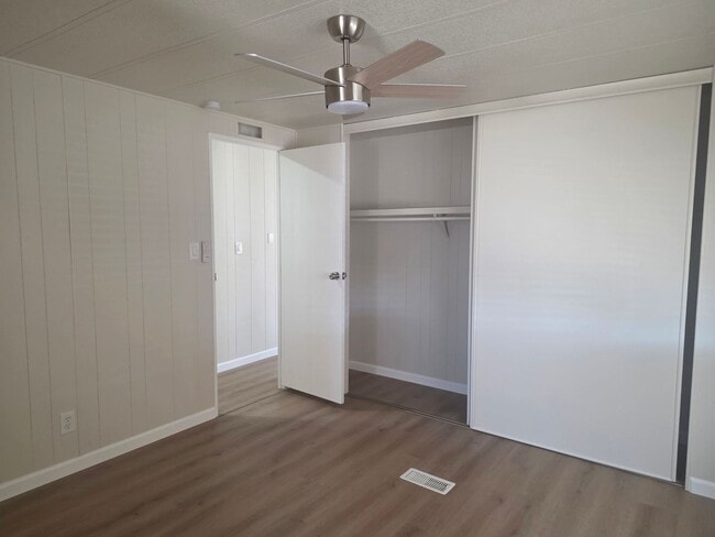 Building Photo - Fully Remodeled 2 bed/2 bath on 2 lots and Huge detached Garage!