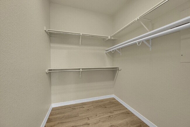 Building Photo - $1,895.00 - 2 Bedrooms, 1 Bathroom, Condo ...