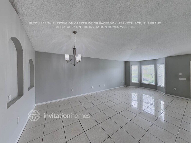 Building Photo - 2415 Marcasite Loop