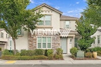 Building Photo - 310 Colner Cir