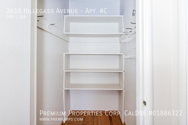 Building Photo - 2618 Hillegass Ave
