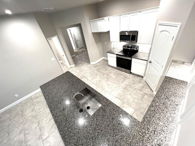 Building Photo - 7506 100th St