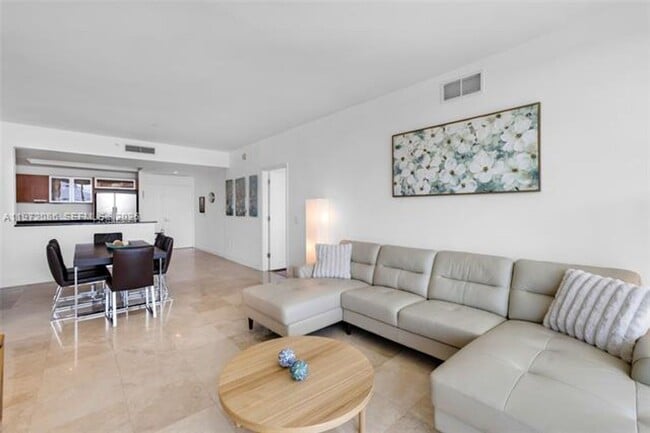 Building Photo - 3131 NE 188th St