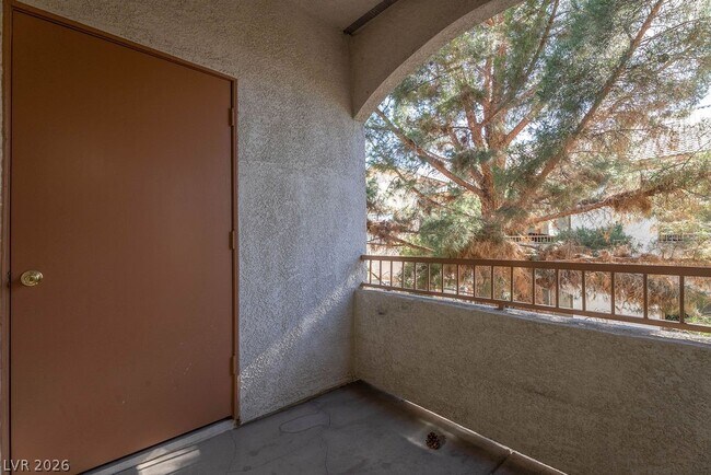 Building Photo - 4655 Gold Dust Ave