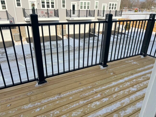 Building Photo - 6257 Sandbelt Dr