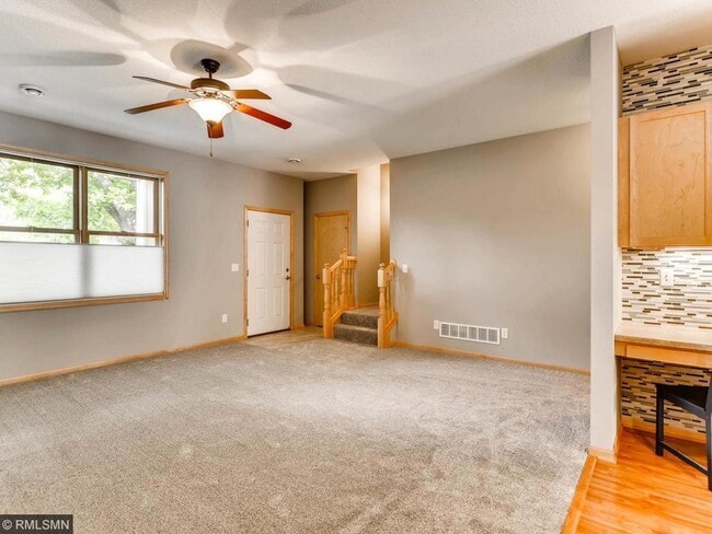 Building Photo - 790 Parkside Ln