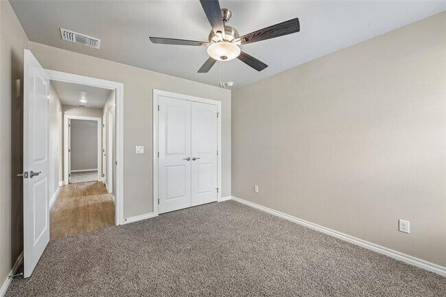 Building Photo - 12401 Samara Dr