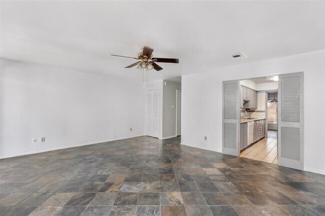 Building Photo - 5869 Sampley Way