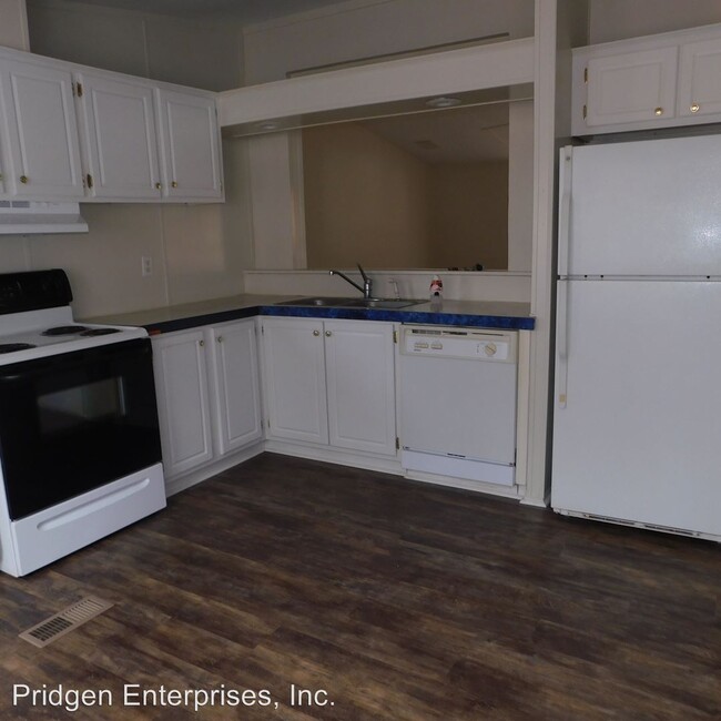 Building Photo - 3 br, 2 bath House - 107 Smokey Ridge Road