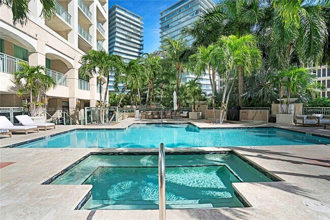 Building Photo - 3400 SW 27th Ave