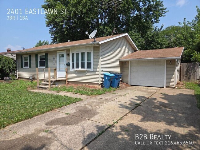 Building Photo - 2401 Eastlawn St
