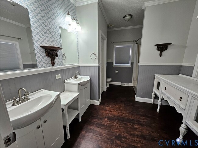 Building Photo - 5195 Lennie Rd