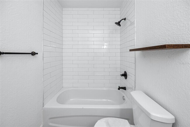 Building Photo - 2859 38th Ave N