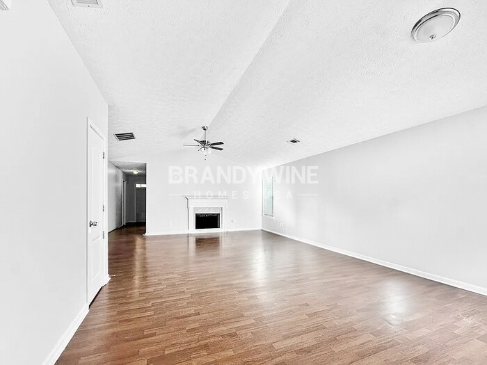 Building Photo - 4585 Post Ridge Ln