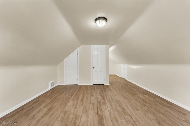 Building Photo - 21603 Hillgrove Ave