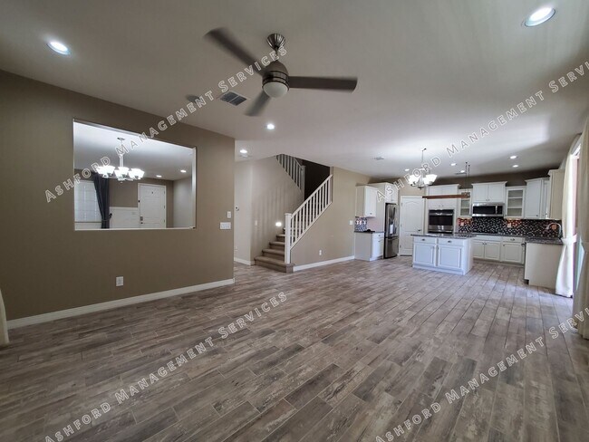 Building Photo - RANCHO CABRILLO 5 BEDROOM HOME FOR RENT