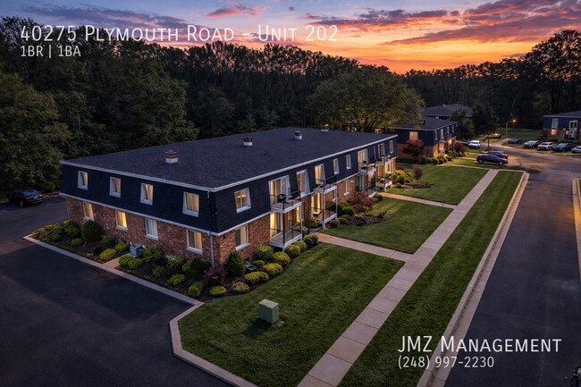 Building Photo - 40275 Plymouth Rd