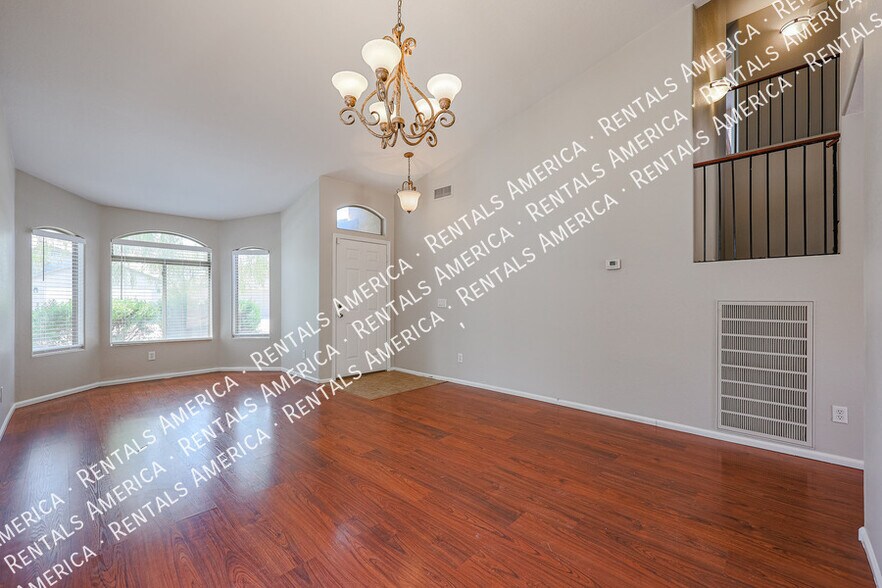 Building Photo - 12438 W Rancho Dr