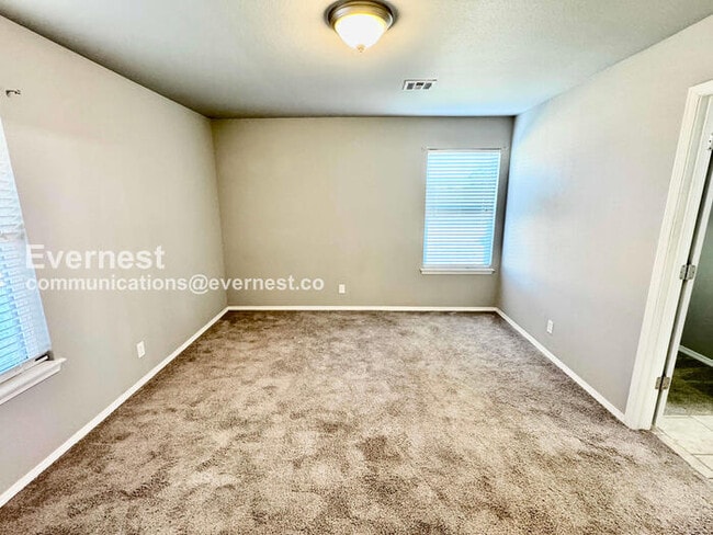 Building Photo - 6707 N 128th E Ave