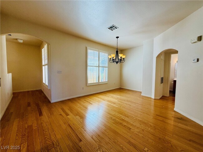 Building Photo - 8716 Red Brook Dr