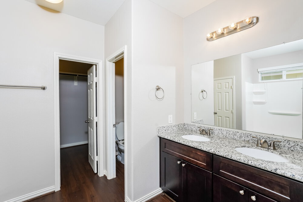 Building Photo - 2726 Mesquite Ridge Dr