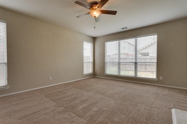 Building Photo - 11949 Grizzly Bear Dr