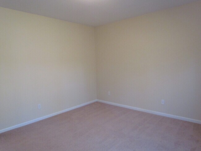 Building Photo - 24810 Talladega Rd