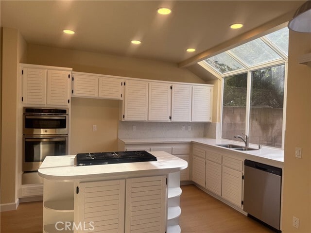 Building Photo - 5 Belcanto