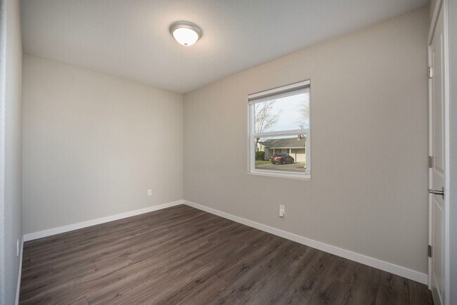 Building Photo - 4928 Carmen Wy