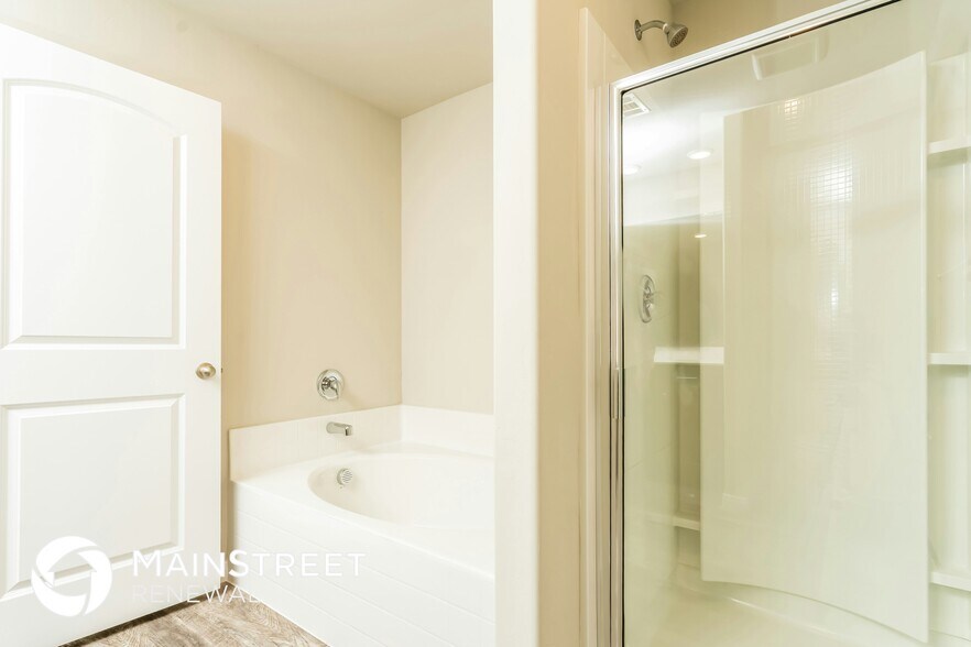 Building Photo - 901 NW 6th St