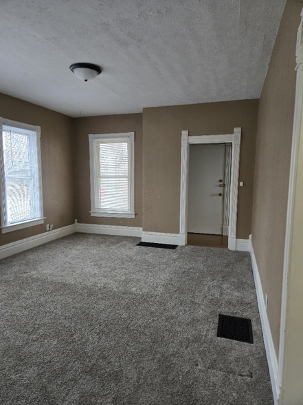 Building Photo - 1105 Wheeler St