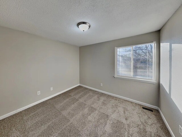 Building Photo - 12354 Glencoe St