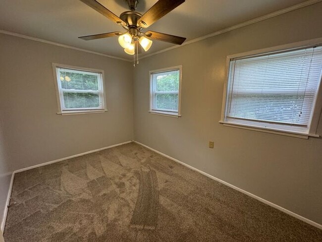 Building Photo - Cantonment - Pensacola -2 bedroom, 1 bathroom