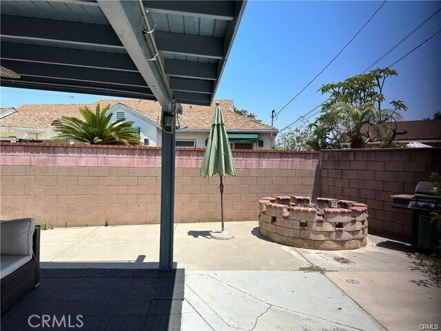 Building Photo - 264 Grandview Dr