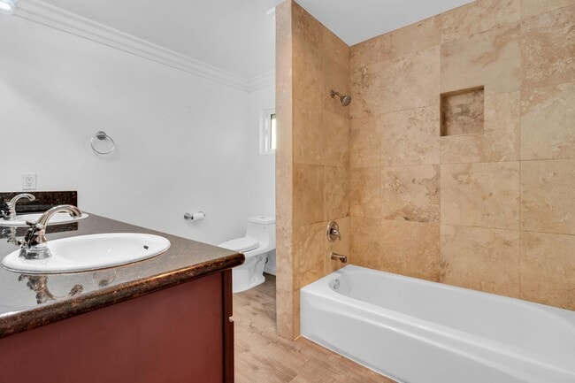 Building Photo - 4 Bedrooms, 3 Bathroom, Two Story Home With Pool