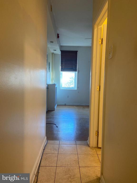 Building Photo - 3711 Lancaster Ave