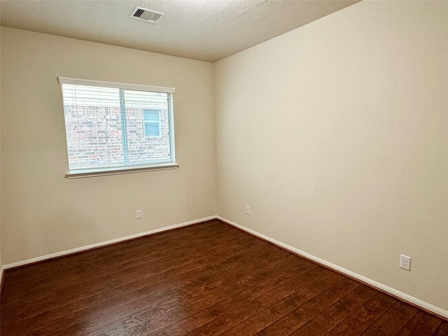 Building Photo - 26722 Mandrake Falls Ct