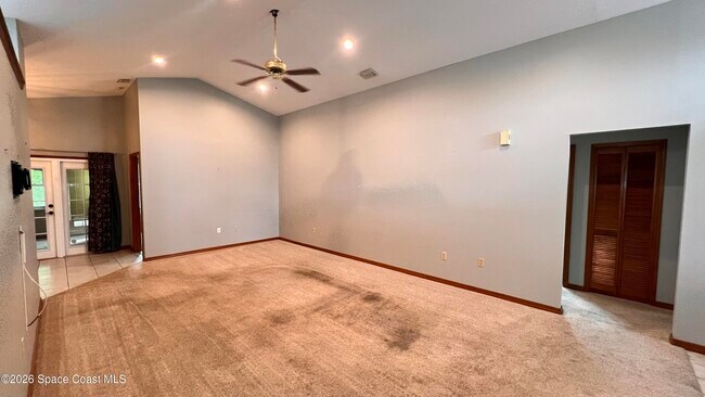 Building Photo - 1014 S Fork Cir