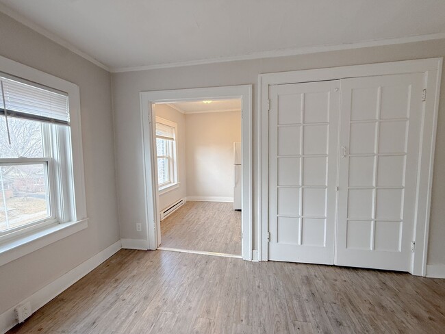 Building Photo - $850 Lofts In Kansas City!