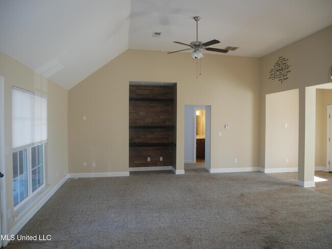 Building Photo - 4579 Spike Ln