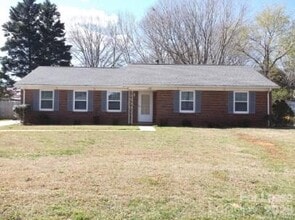Building Photo - 6525 Harrisburg Rd