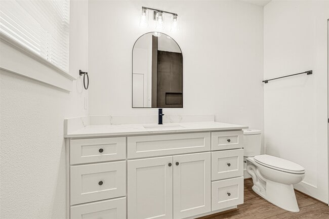 Building Photo - 407 Calloway St